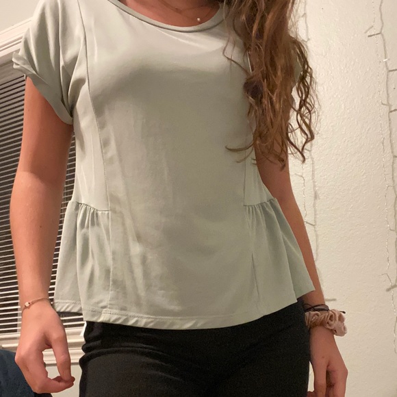 Sage Blouse - Picture 3 of 4